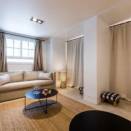 Sotoan Keyweek Design Close To The Port-vieux In