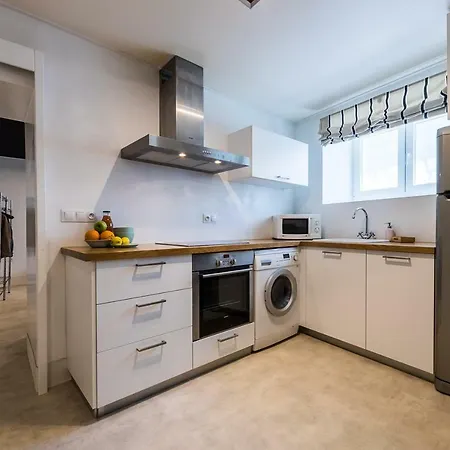 Sotoan Keyweek Design Close To The Port-vieux In